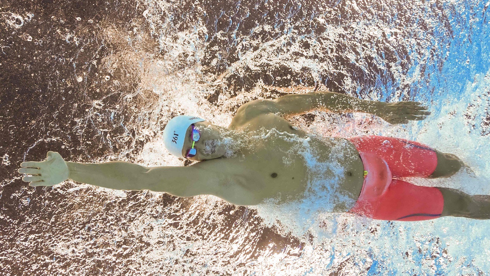 中超联赛场地标准升级引发广泛讨论，中超足球场地标准尺寸图